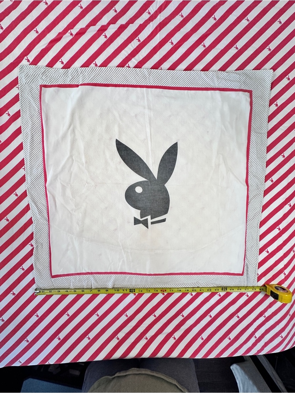 Playboy Vintage Reversible Duvet Cover & (1) Pillow Sham 100% Cotton